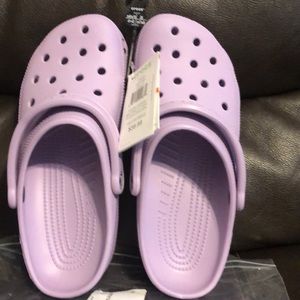 NWT CROCS PRICE FIRM